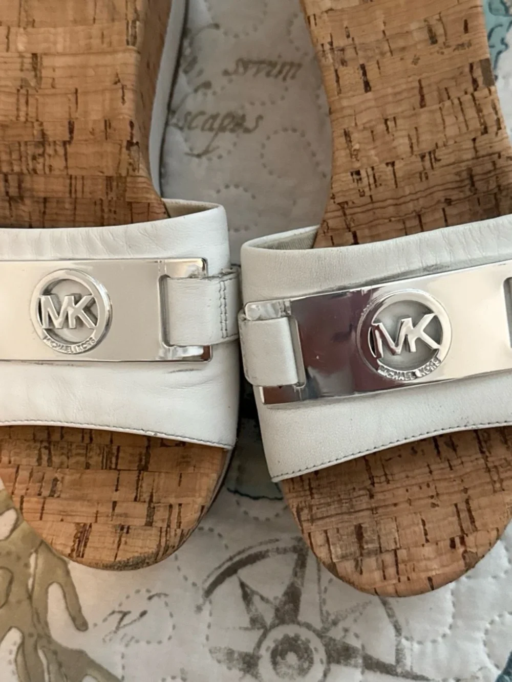 Footwear - Slides